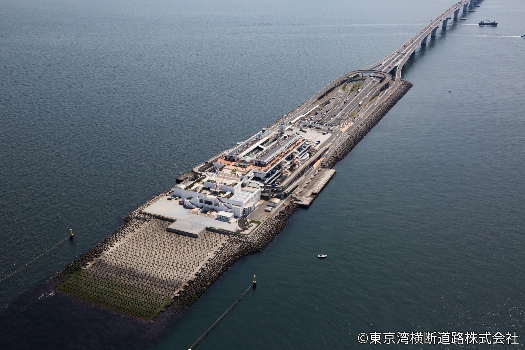 海ほたる（木更津市）